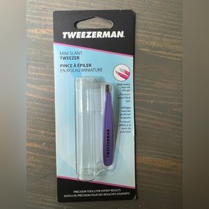 Tweezerman mini slant tweezers